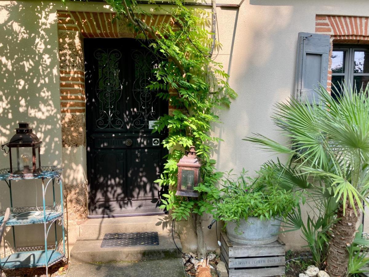 16 Bis-Gite-Hotel-Studio Marssac-sur-Tarn Exterior photo